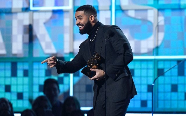 Drake Calls Lil Wayne The “Most Selfless Artist Ever”