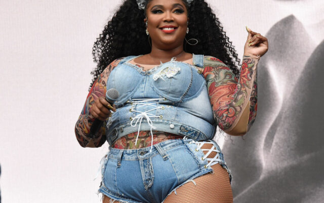 Lizzo Shuts Down Weight Loss Critics: “I Don’t Ever Want to Be Thin”